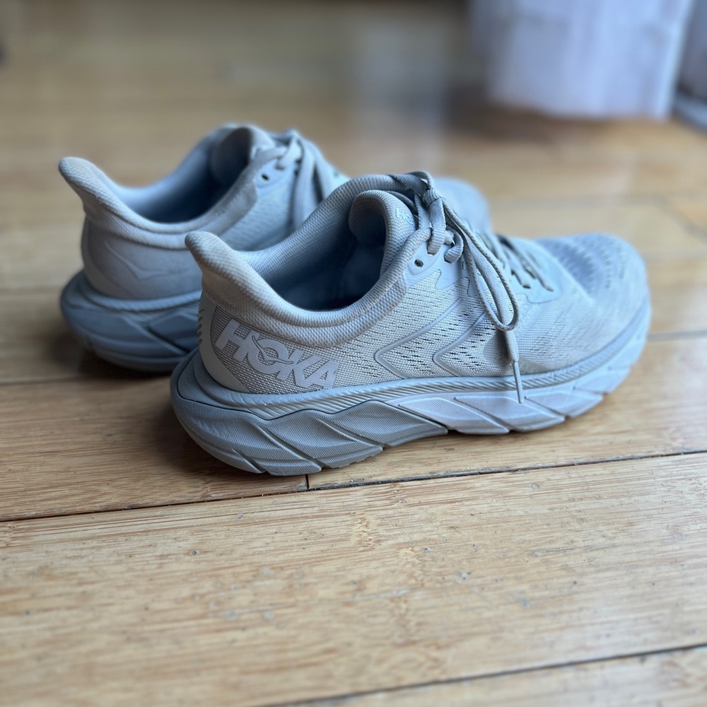 HOKA ONE ONE Arahi 5 Lunar Rock/Drizzle Mesh Women's Shoes
